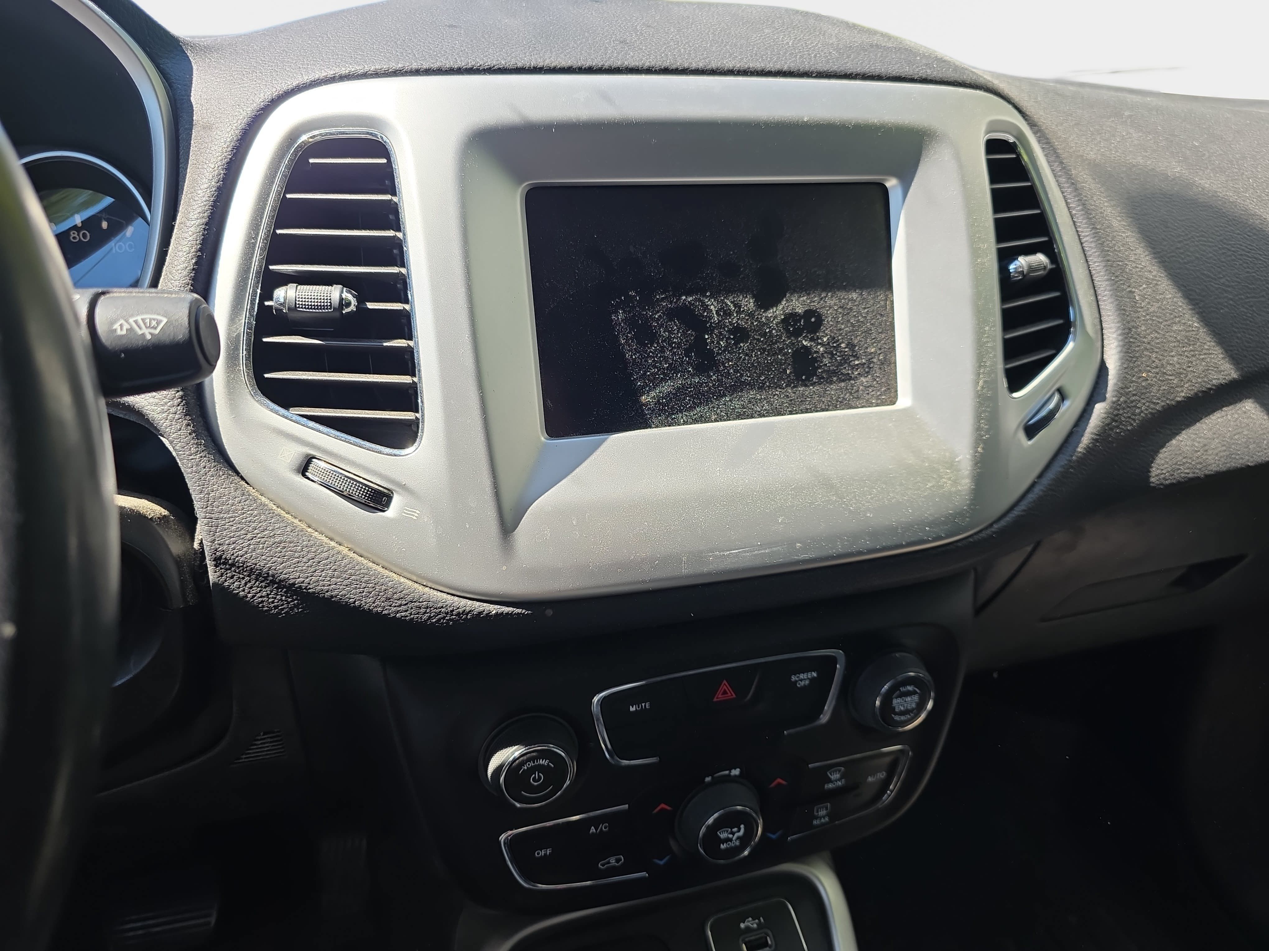 Used 2019 Jeep Compass Sport AWD/4WD image 7