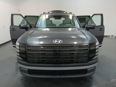 Used 2026 Hyundai Palisade Limited AWD/4WD image 40
