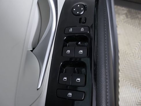 Certified 2023 Hyundai Tucson Limited AWD/4WD image 37