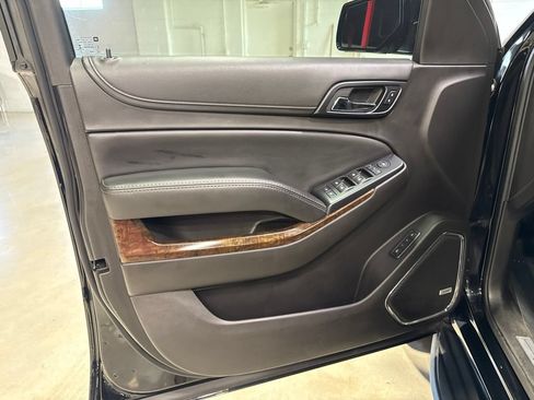 Used 2016 Chevrolet Suburban LT AWD/4WD image 29