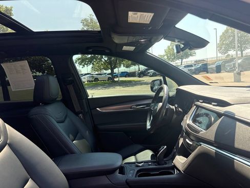 Used 2021 Cadillac XT6 Luxury FWD image 28