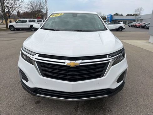 Certified 2024 Chevrolet Equinox LT w/ LPO, Floor Liner Package FWD image 8