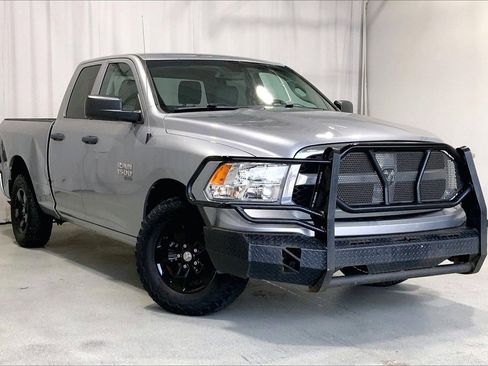 Used 2019 RAM 1500 Tradesman w/ Chrome Appearance Group image 1