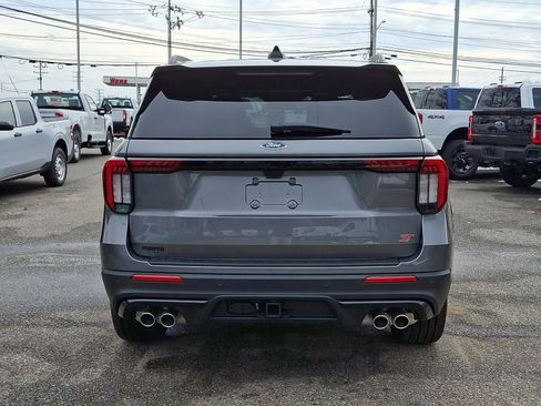New 2026 Ford Explorer ST image 5