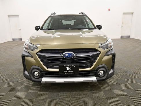 Used 2024 Subaru Outback Limited AWD/4WD image 11