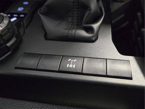 Used 2026 Toyota 4Runner TRD Off-Road AWD/4WD image 23