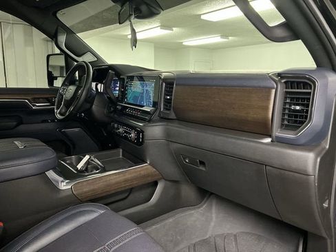 Certified 2024 Chevrolet Silverado 2500 High Country image 29
