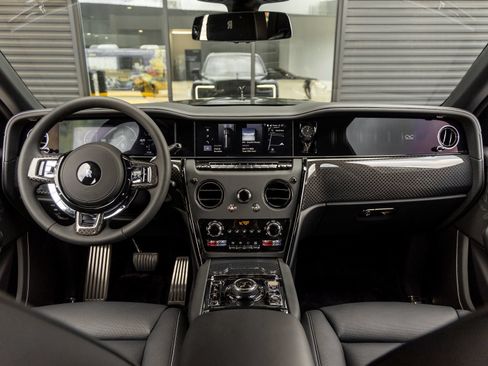 New 2027 Rolls-Royce Cullinan Black Badge AWD/4WD image 4