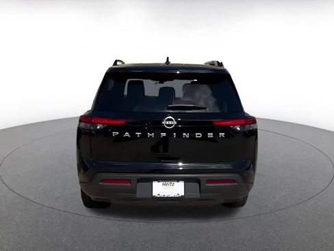 Used 2025 Nissan Pathfinder SV FWD image 12