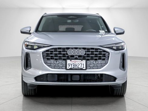 Used 2025 Audi Q5 Premium w/ Premium Plus AWD/4WD image 8