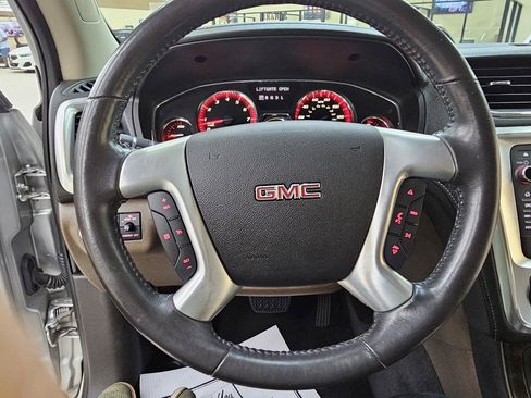 Used 2015 GMC Acadia SLT FWD image 29