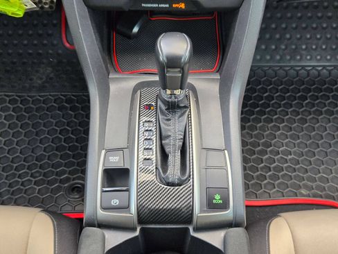 Used 2018 Honda Civic Sport image 19