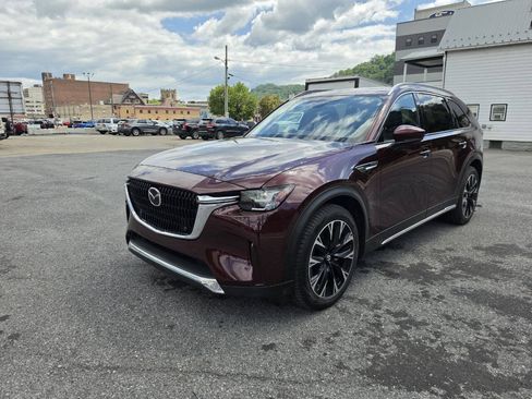 Used 2024 MAZDA CX-90 Plug-In Hybrid w/ Premium Pkg AWD/4WD image 4
