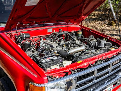 Used 1986 Toyota Pickup 4x4 Regular Cab Turbo image 15