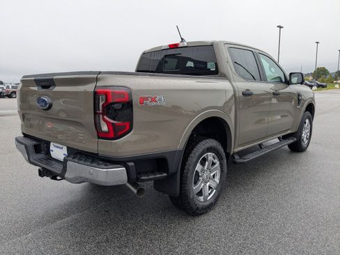 New 2025 Ford Ranger XLT w/ FX4 Off-Road Package image 4