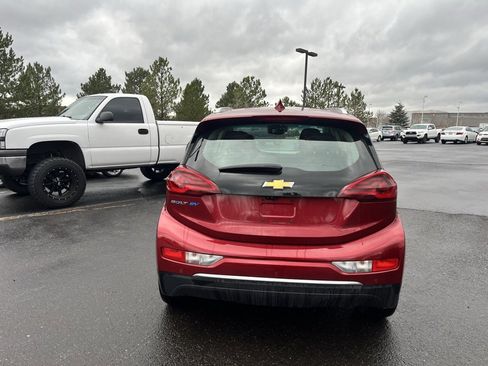 Used 2019 Chevrolet Bolt Premier w/ Infotainment Package image 4