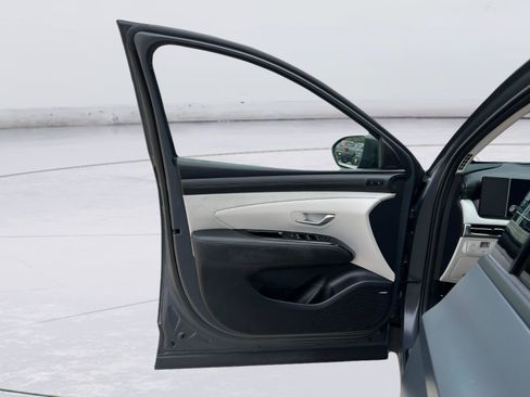 Used 2026 Hyundai Tucson Limited AWD/4WD image 10