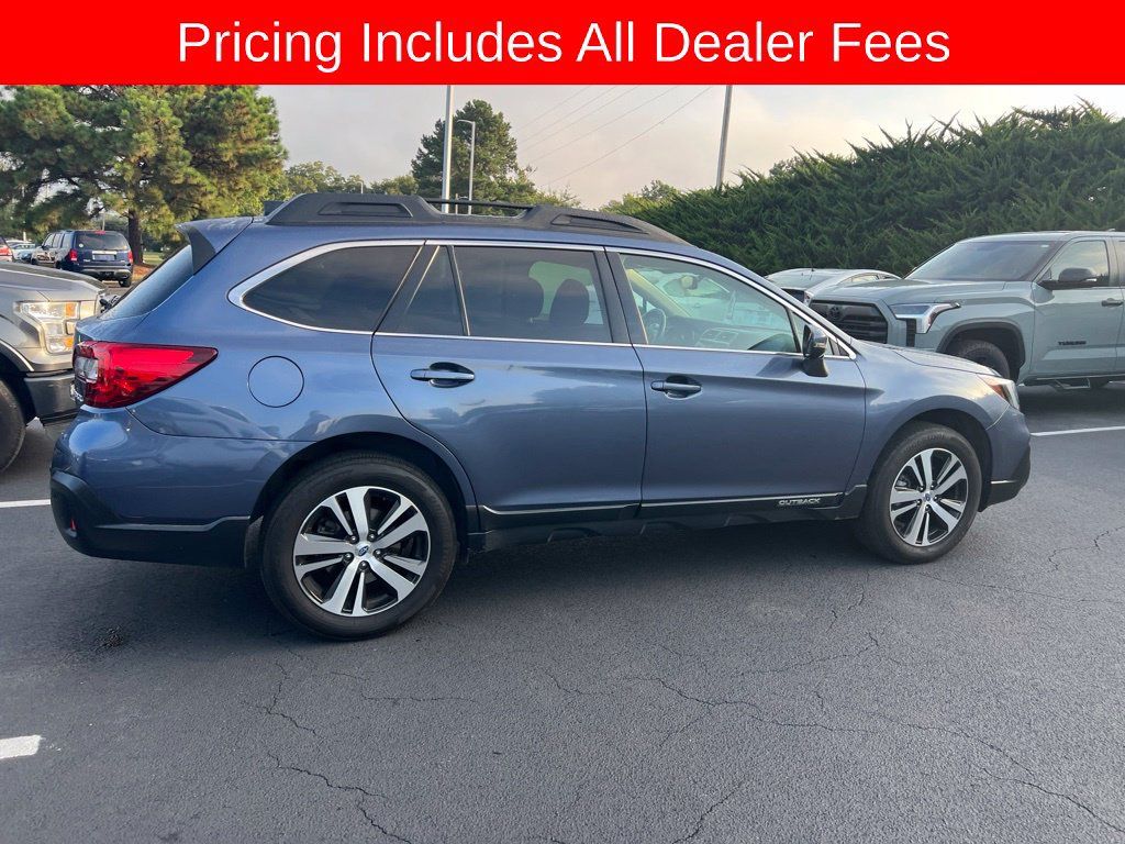 Used 2018 Subaru Outback 2.5i Limited AWD/4WD image 23