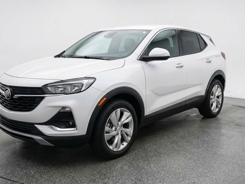Used 2025 Buick Encore GX Preferred image 3
