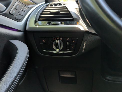 Used 2019 BMW X3 xDrive30i w/ Premium Package AWD/4WD image 24