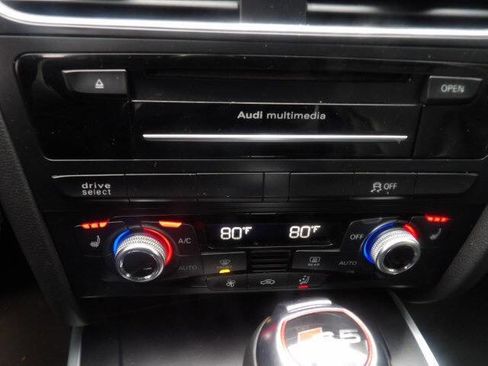 Used 2017 Audi S5 3.0T Cabriolet w/ Technology Package image 30