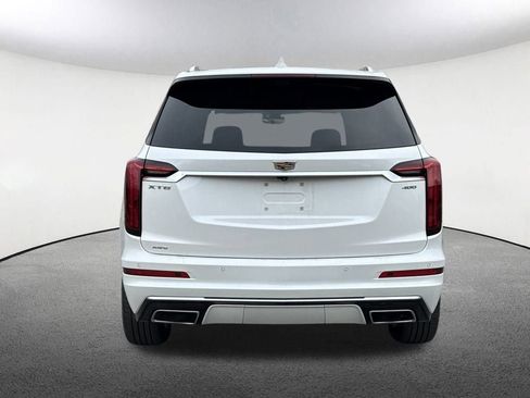 Certified 2022 Cadillac XT6 Premium Luxury w/ Technology Package image 6