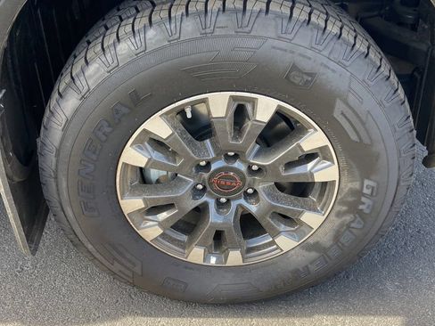 Used 2023 Nissan Titan PRO-4X w/ Pro-4x Utility Package AWD/4WD image 3