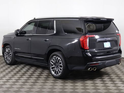 Used 2024 GMC Yukon Denali Ultimate AWD/4WD image 16