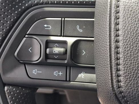 Used 2025 Toyota Tacoma SR5 RWD image 21