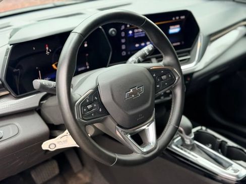 Used 2024 Chevrolet Trax ACTIV w/ Driver Confidence Package FWD image 9