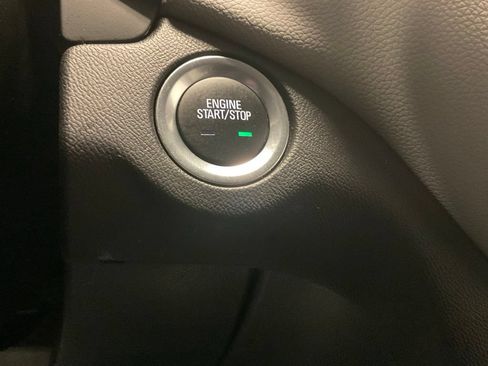 Used 2024 Chevrolet Equinox LS w/ LS Convenience Package AWD/4WD image 15