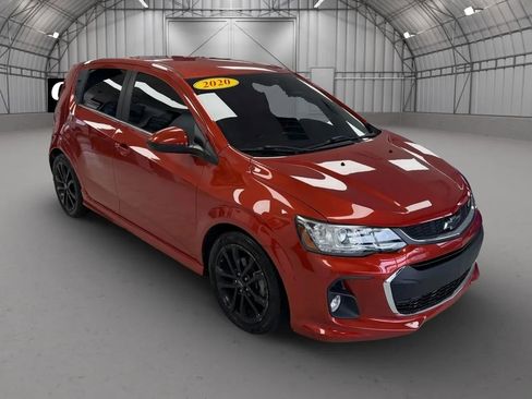 Used 2020 Chevrolet Sonic Premier w/ Driver Confidence Package image 3