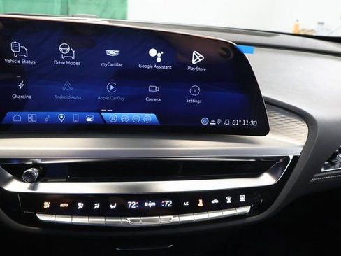 New 2026 Cadillac Lyriq Luxury image 16