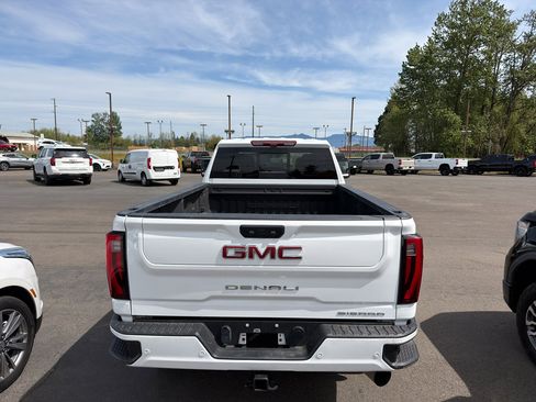 Used 2024 GMC Sierra 3500 Denali w/ Denali Reserve Package image 5