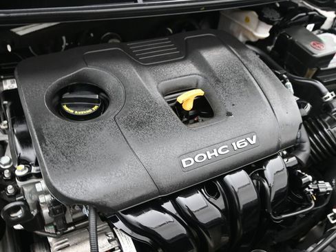 Used 2018 Kia Forte LX w/ LX Rear Camera Package image 29