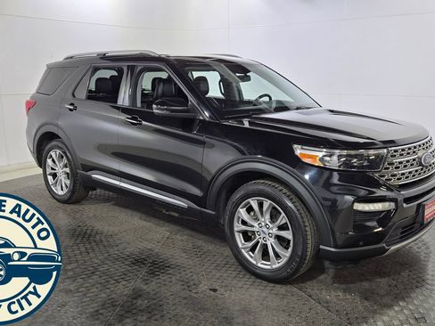 Used 2021 Ford Explorer Limited AWD/4WD image 9