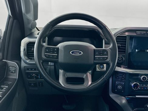 Used 2021 Ford F150 Lariat w/ Equipment Group 502A High image 18