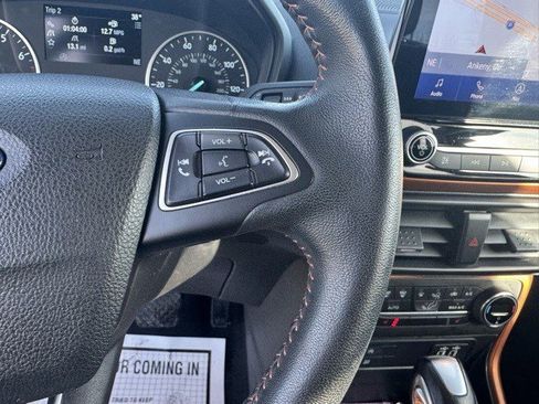 Used 2021 Ford EcoSport SE w/ SE Convenience Package image 16