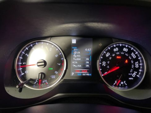 Certified 2022 Toyota RAV4 XLE Premium FWD image 18