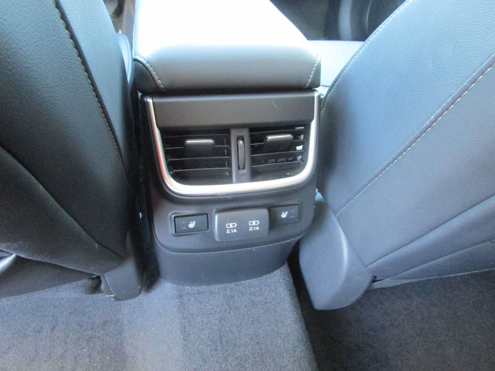 Used 2021 Subaru Outback Limited w/ Popular Package #2 AWD/4WD image 10