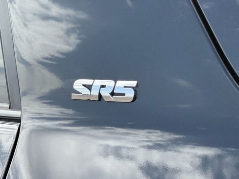 Used 2024 Toyota 4Runner SR5 AWD/4WD image 9