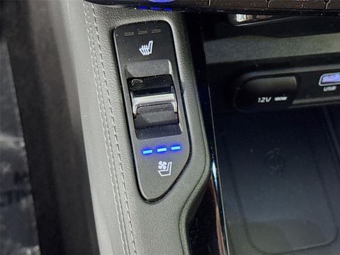 Certified 2024 Kia Telluride EX w/ EX Captain's Chair Package AWD/4WD image 23