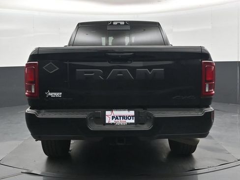 Used 2026 RAM 2500 Limited AWD/4WD image 3