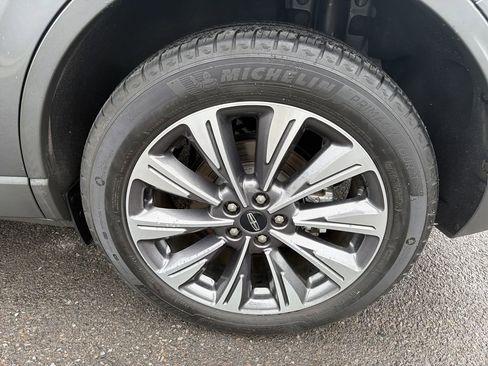 Certified 2022 Lincoln Corsair Reserve w/ Equipment Group 201A AWD/4WD image 31