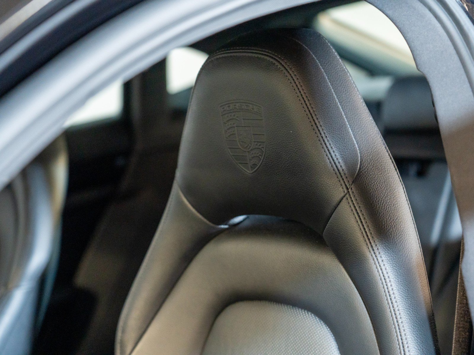 Certified 2020 Porsche Panamera 4S AWD/4WD image 13