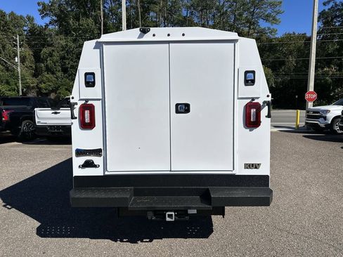 New 2025 Chevrolet Express 3500 Work Van w/ Power Convenience Package image 15