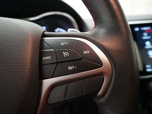 Used 2021 Jeep Grand Cherokee Trailhawk AWD/4WD image 19