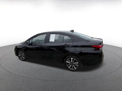 Used 2025 Nissan Versa SV FWD image 10