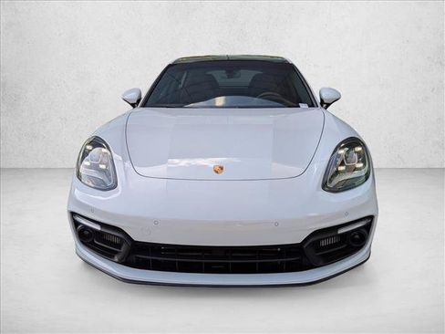 Used 2023 Porsche Panamera Platinum Edition RWD image 2
