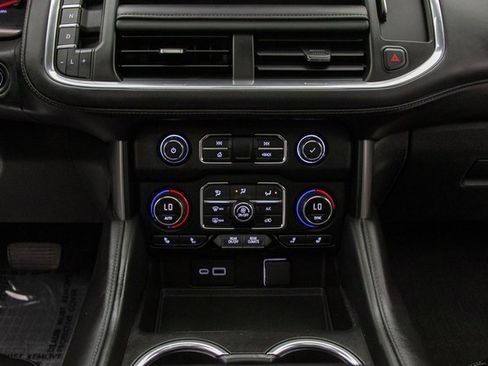 Used 2021 Chevrolet Tahoe Z71 image 23